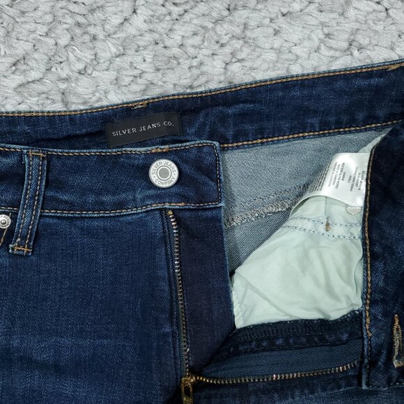 Silver Jeans Suki Curvy Fit Mid Rise Jean Shorts Size 29 x 4 Dark Wash Blue - Picture 4 of 8